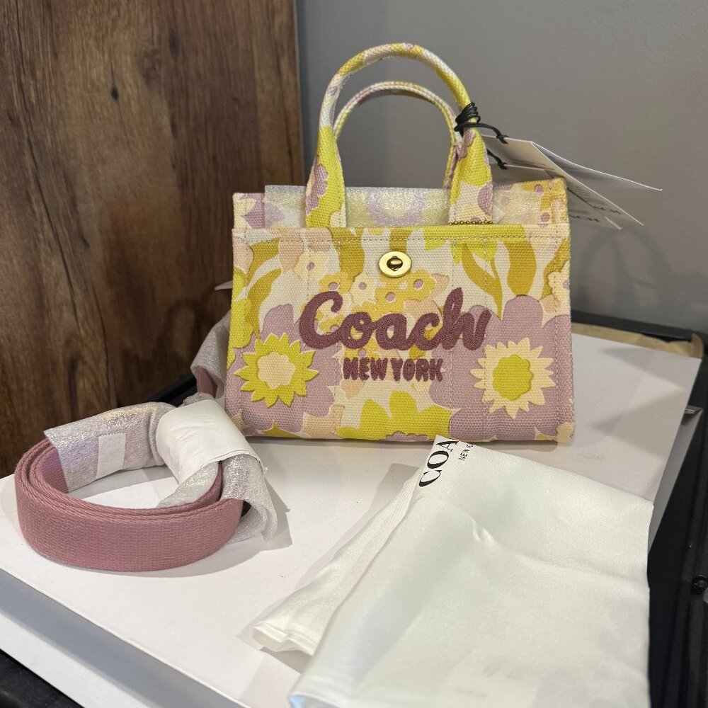 Authentic/NEW Coach Purse - Floral Cargo